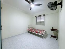 Blk 243 Jurong East Street 24 (Jurong East), HDB 3 Rooms #591551621